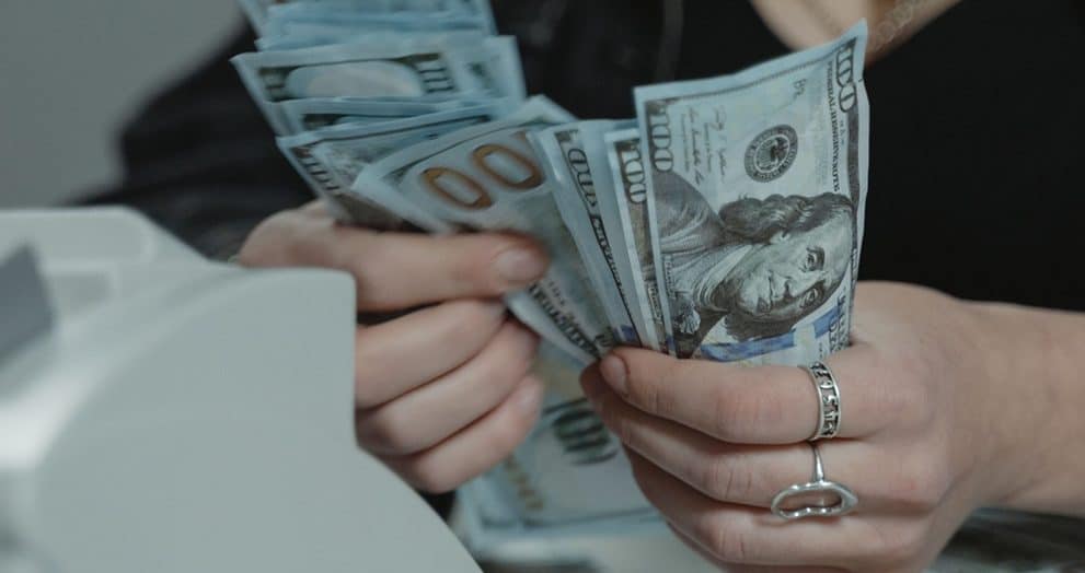 Suspicious Activity Report (SAR) for cash